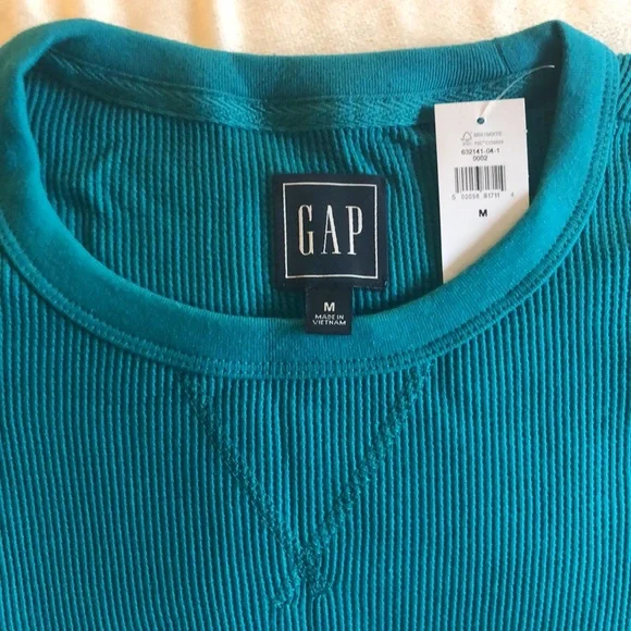 Gap NWT Men’s turquoise thermal long sleeve shirt, size Medium - Picture 2 of 3